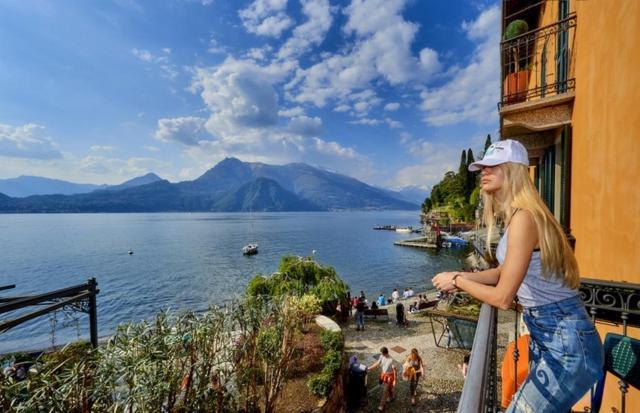 Casa Bella Lejlighed Varenna Eksteriør billede